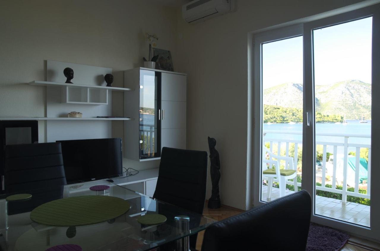 Fei Fei Apartments 2 Račišće Dış mekan fotoğraf